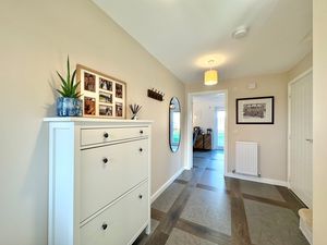 Photo 25- click for photo gallery